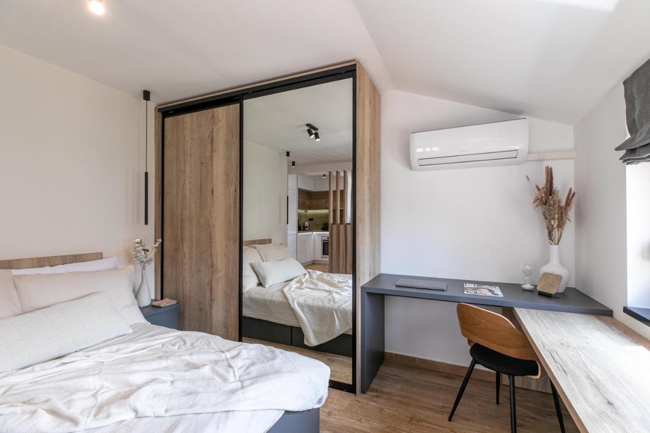 Studio R&K Apartment Pula Ngoại thất bức ảnh
