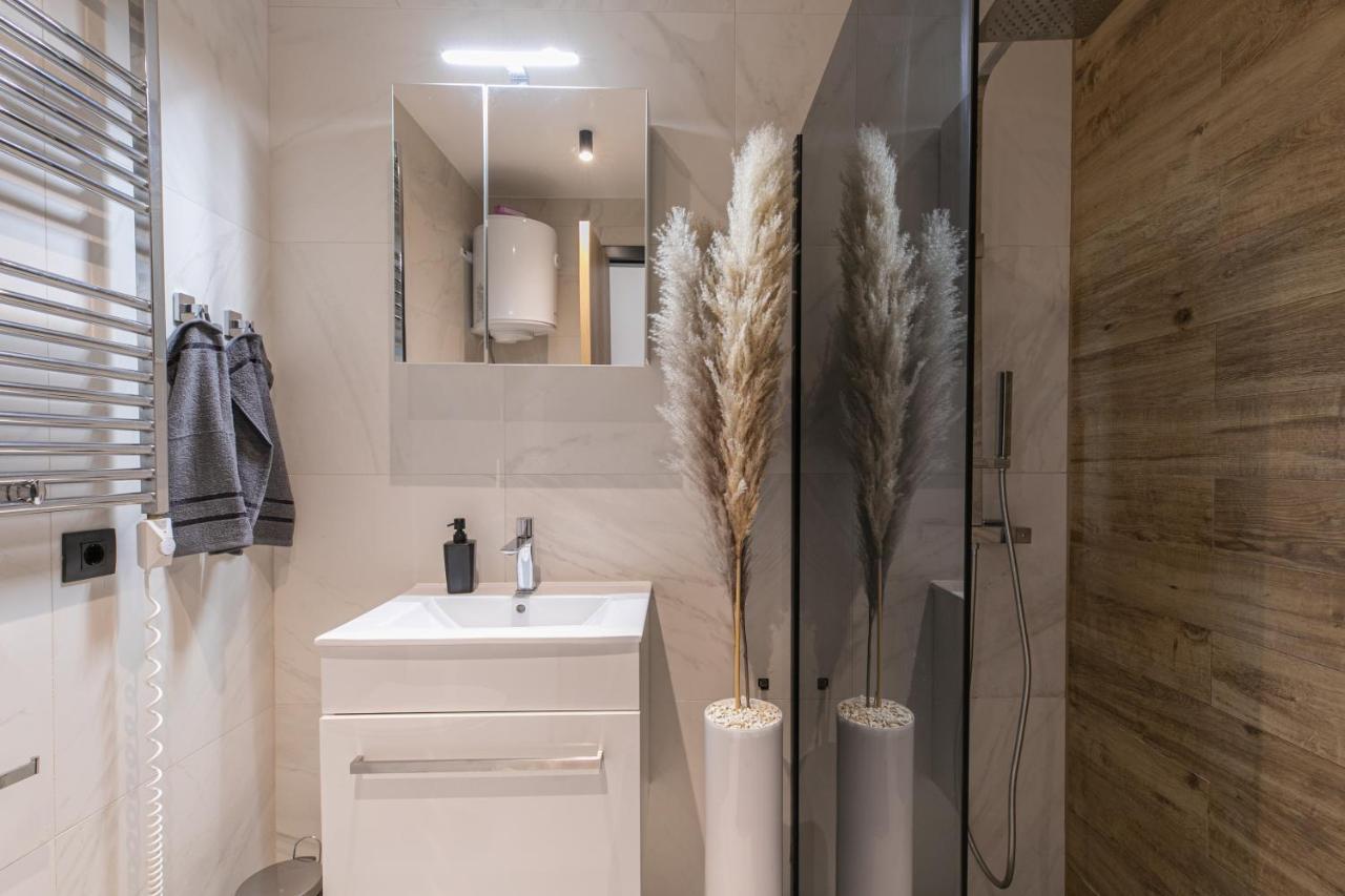 Studio R&K Apartment Pula Ngoại thất bức ảnh